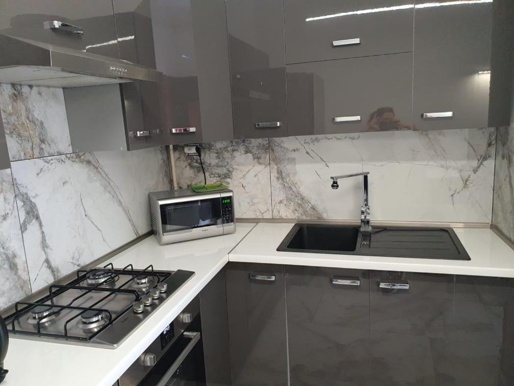 Monar City Center Apartment Free Parking Kösice Dış mekan fotoğraf